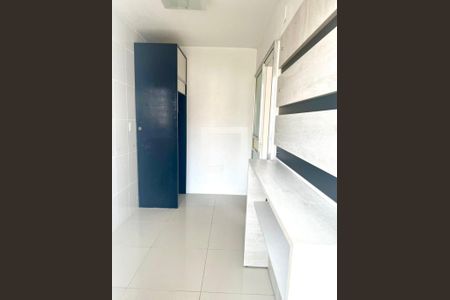 Cozinha de apartamento para alugar com 1 quarto, 39m² em Nonoai, Porto Alegre
