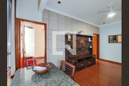 Sala de apartamento à venda com 2 quartos, 60m² em Imperial de São Cristóvão, Rio de Janeiro