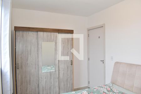 Quarto 1 de apartamento para alugar com 3 quartos, 70m² em Tingui, Curitiba