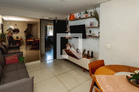 Sala de apartamento para alugar com 3 quartos, 90m² em Castelo, Belo Horizonte