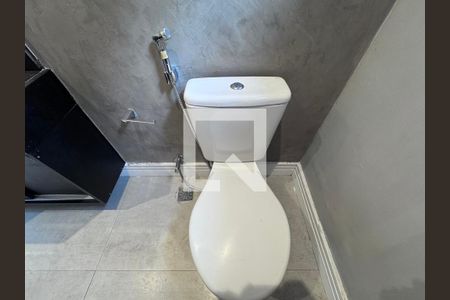 Lavabo de casa de condomínio para alugar com 5 quartos, 350m² em Recreio dos Bandeirantes, Rio de Janeiro