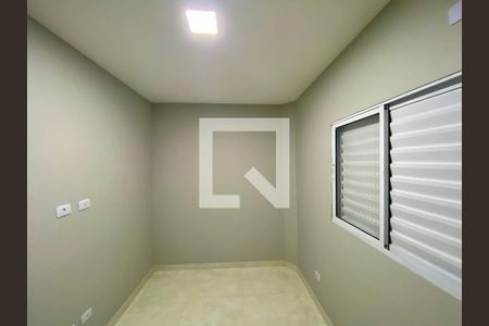 Quarto 2 de casa de condomínio para alugar com 2 quartos, 65m² em Vila Tupi, Praia Grande