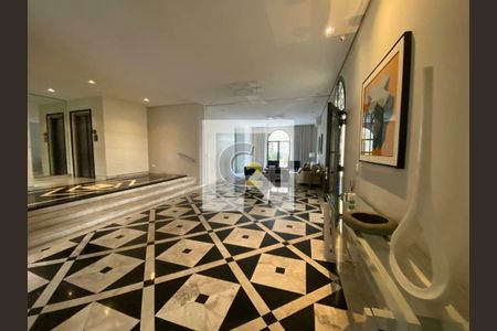 Apartamento à venda com 4 quartos, 320m² em Santa Cecilia, São Paulo