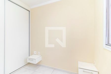 Quarto 1 de apartamento para alugar com 2 quartos, 47m² em Conjunto Residencial José Bonifácio, São Paulo
