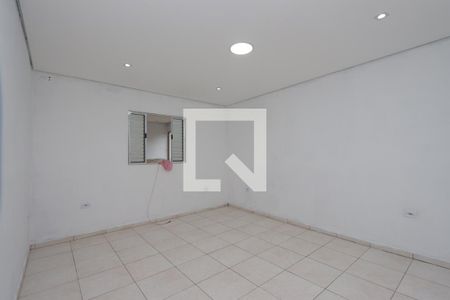 Quarto 1 de casa para alugar com 2 quartos, 120m² em Jardim Sonia Maria, São Paulo