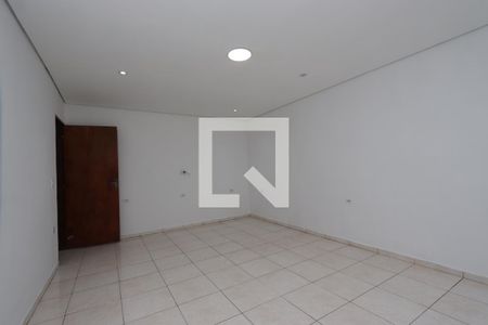 Quarto 2 de casa para alugar com 2 quartos, 120m² em Jardim Sonia Maria, São Paulo
