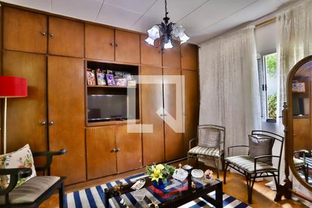 Quarto 2 de casa à venda com 3 quartos, 160m² em Vila Bertioga, São Paulo