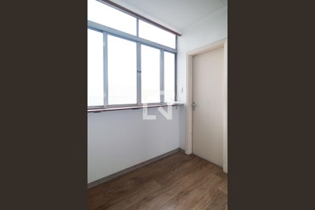 Corredor de apartamento para alugar com 2 quartos, 79m² em Bela Vista, São Paulo