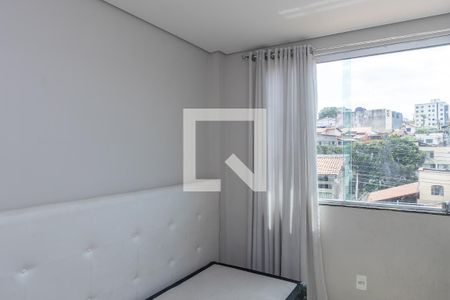 Quarto 1 de casa para alugar com 3 quartos, 100m² em Santa Monica, Belo Horizonte