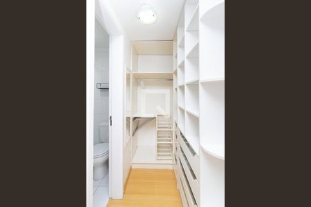 Quarto de apartamento para alugar com 1 quarto, 45m² em Menino Deus, Porto Alegre