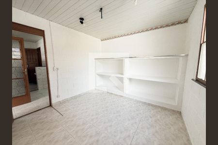 Quarto  de casa para alugar com 1 quarto, 50m² em Penha Circular, Rio de Janeiro
