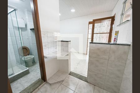 Banheiro de casa para alugar com 1 quarto, 50m² em Penha Circular, Rio de Janeiro