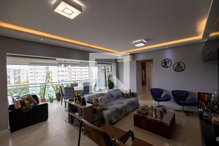 Apartamento para alugar com 3 quartos, 130m² em Alphaville Empresarial, Barueri