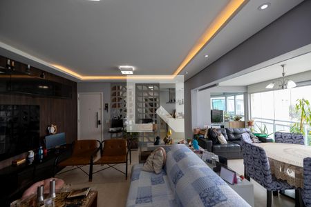 Apartamento para alugar com 3 quartos, 130m² em Alphaville Empresarial, Barueri