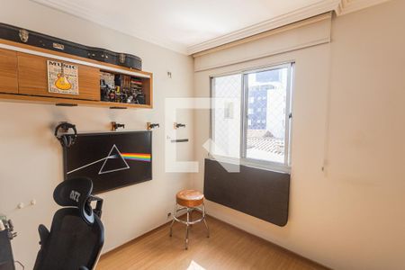 Quarto 1 de apartamento à venda com 3 quartos, 79m² em Sagrada Família, Belo Horizonte