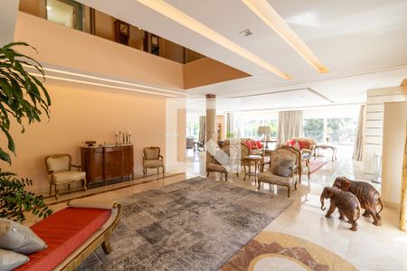 Sala de casa de condomínio para alugar com 7 quartos, 940m² em Cavalhada, Porto Alegre