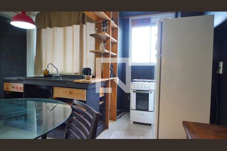 Sala/Cozinha de apartamento para alugar com 1 quarto, 40m² em Sarandi, Porto Alegre
