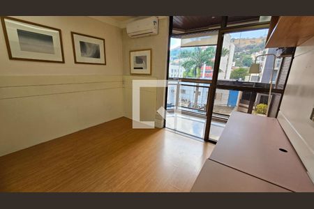 Quarto 1 de apartamento à venda com 3 quartos, 284m² em Icaraí, Niterói
