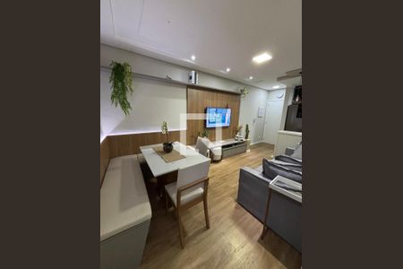 Sala de apartamento à venda com 2 quartos, 54m² em Vila Camilópolis, Santo André