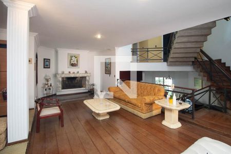 Sala  de casa para alugar com 4 quartos, 610m² em Tremembé, São Paulo
