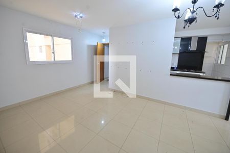 Sala de apartamento para alugar com 3 quartos, 100m² em Residencial Eldorado, Goiânia