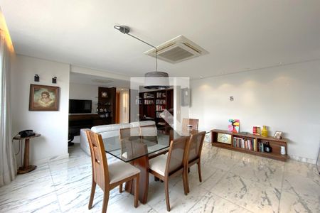 Sala de apartamento para alugar com 1 quarto, 80m² em Lourdes, Belo Horizonte