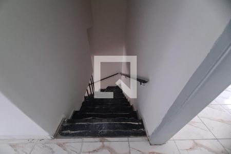Escadas quartos de casa à venda com 2 quartos, 85m² em Vila Prudente, São Paulo
