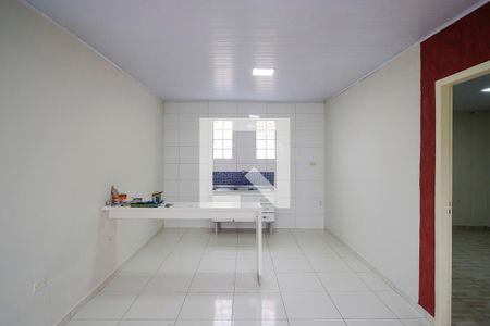 Sala de casa para alugar com 1 quarto, 40m² em Nova Gerti, São Caetano do Sul
