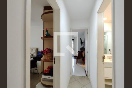 Corredor de apartamento à venda com 2 quartos, 84m² em Vila Isabel, Rio de Janeiro