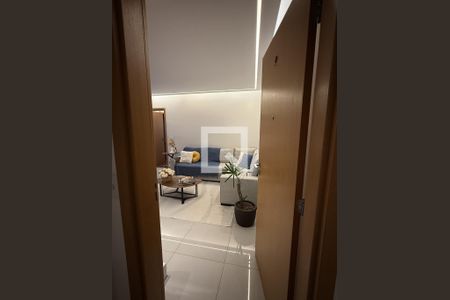 Sala de apartamento para alugar com 2 quartos, 74m² em Vila da Serra, Nova Lima