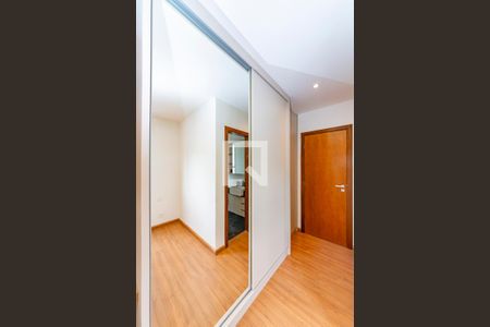 Suíte de apartamento para alugar com 2 quartos, 59m² em Gutierrez, Belo Horizonte