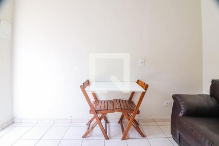 Sala/Cozinha de casa para alugar com 1 quarto, 40m² em Vila Gomes, São Paulo