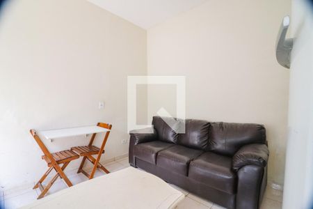 Sala/Cozinha de casa para alugar com 1 quarto, 40m² em Vila Gomes, São Paulo