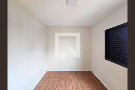 Quarto  de apartamento à venda com 3 quartos, 70m² em Vila Augusta, Guarulhos