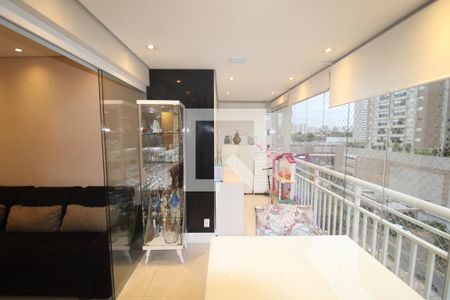 Sala/Cozinha de apartamento para alugar com 3 quartos, 89m² em Jardim Pereira Leite, São Paulo