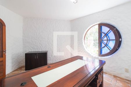 Escritório de casa à venda com 4 quartos, 700m² em Vila Conceição, Porto Alegre