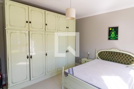 Quarto 1 de casa para alugar com 5 quartos, 315m² em Partenon, Porto Alegre