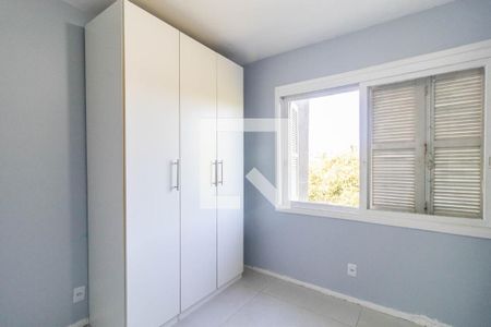 Quarto 1 de apartamento para alugar com 2 quartos, 70m² em Nonoai, Porto Alegre
