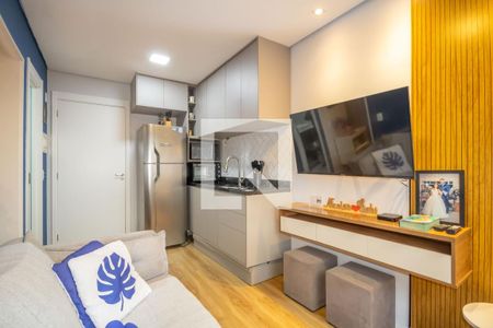 Sala e Cozinha de apartamento à venda com 1 quarto, 24m² em Bonfim, Osasco