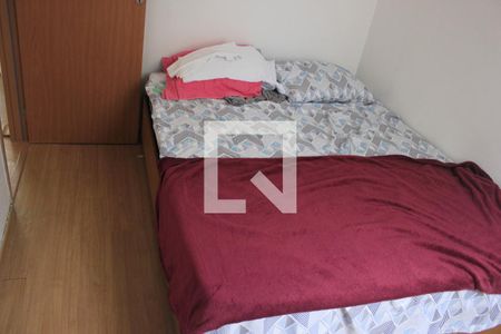 Quarto 1 de apartamento para alugar com 2 quartos, 38m² em Jardim Rosa de Franca, Guarulhos