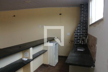 Churrasqueira de casa para alugar com 2 quartos, 75m² em Comendador Soares, Nova Iguaçu