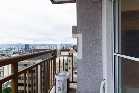 Varanda Sala/Cozinha de apartamento para alugar com 1 quarto, 27m² em Perdizes, São Paulo