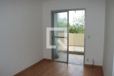 Apartamento para alugar com 3 quartos, 90m² em Jardim Monte Santo, Cotia