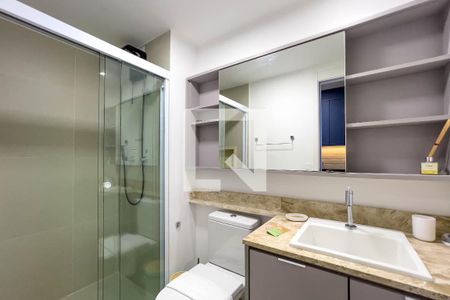 Banheiro de kitnet/studio para alugar com 1 quarto, 27m² em Vila Mariana, São Paulo