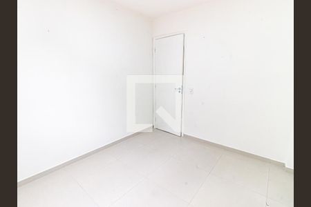 Quarto 1 de apartamento para alugar com 2 quartos, 53m² em Vila Alpina, São Paulo