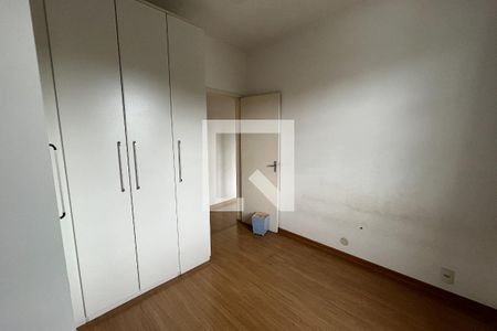 Quarto 1 de apartamento para alugar com 2 quartos, 80m² em Jardim Guanabara, Rio de Janeiro