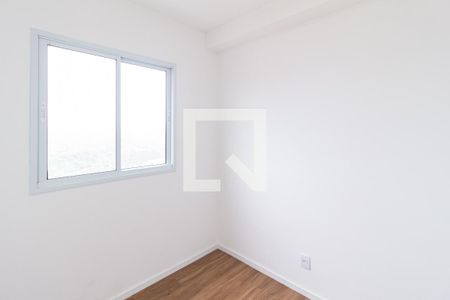 Quarto 1 de apartamento para alugar com 2 quartos, 42m² em Vila Sul Americana, Carapicuíba