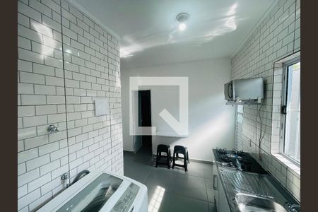 Sala/Cozinha de kitnet/studio para alugar com 1 quarto, 22m² em Vila Operária, Guarulhos