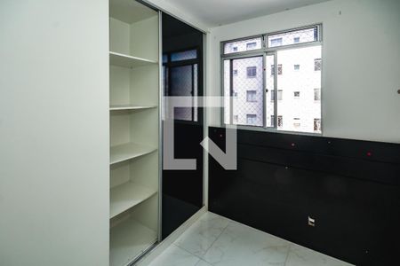 Quarto 1 de apartamento para alugar com 2 quartos, 68m² em Castelo, Belo Horizonte