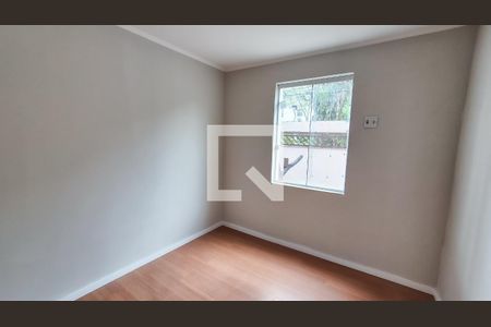 Quarto 1 de casa para alugar com 3 quartos, 200m² em Vila Kosmos, Rio de Janeiro